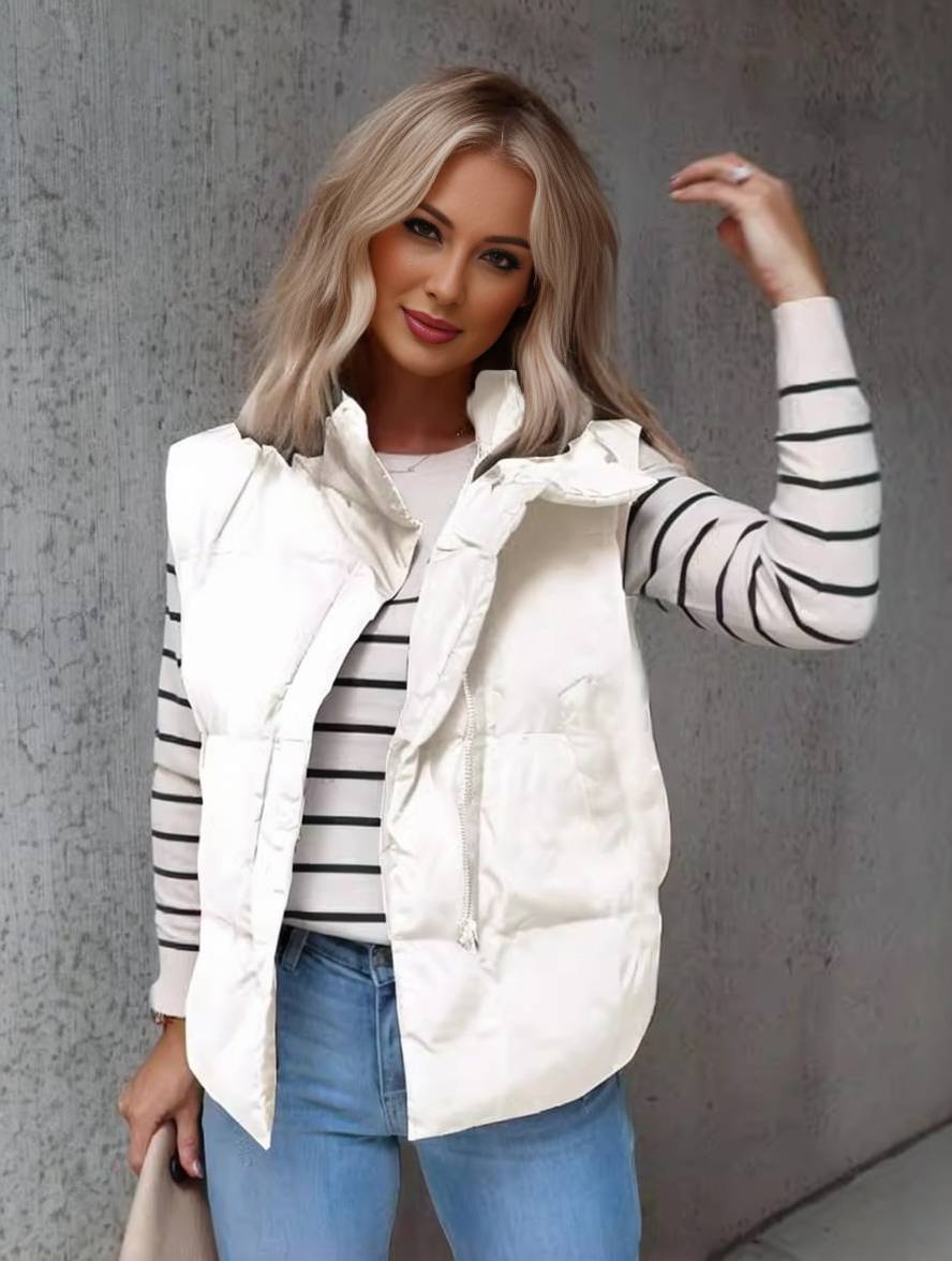 Women's Quilted Gilet - White, front view
